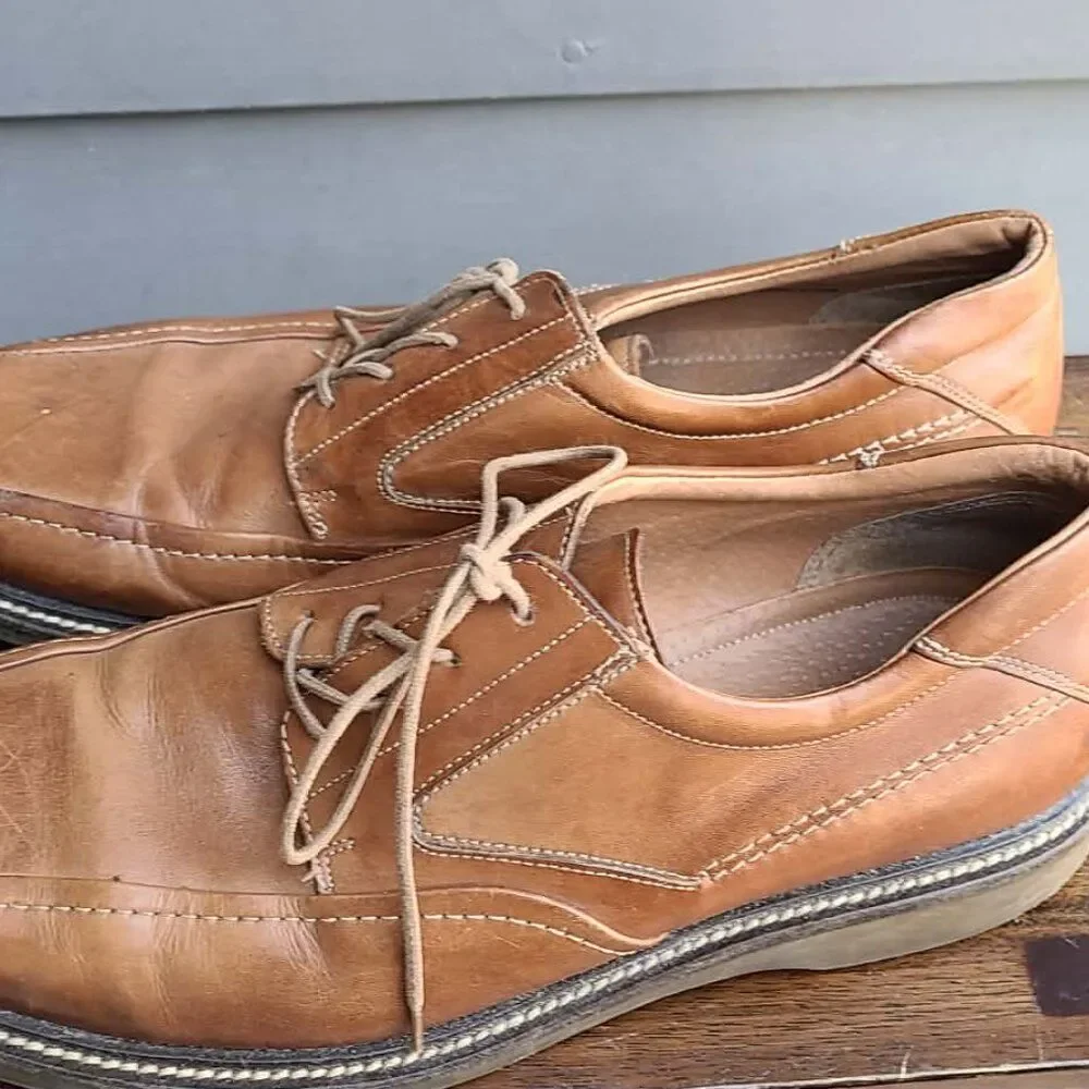 Bostonian Men's Leather Lace Up Almond Toe Dress Shoe 12 M
